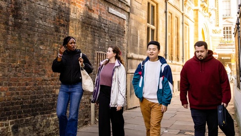 cambridge students in city centre