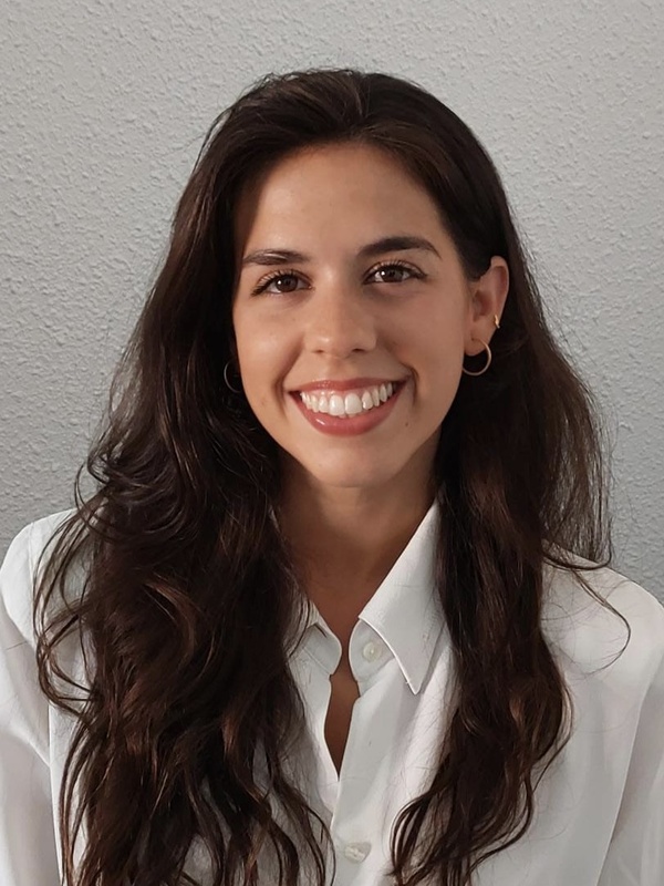 Dr Ana Paredes Garcia