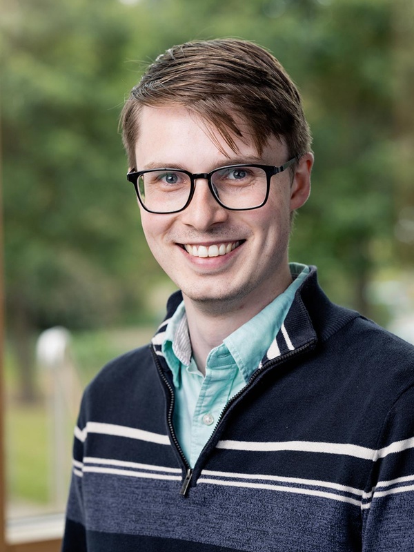 Dr Adam  Bendall 